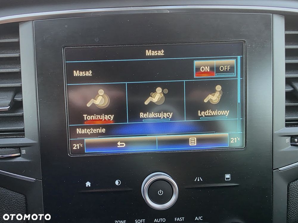 Renault Megane ENERGY TCe 130 BOSE EDITION - 21