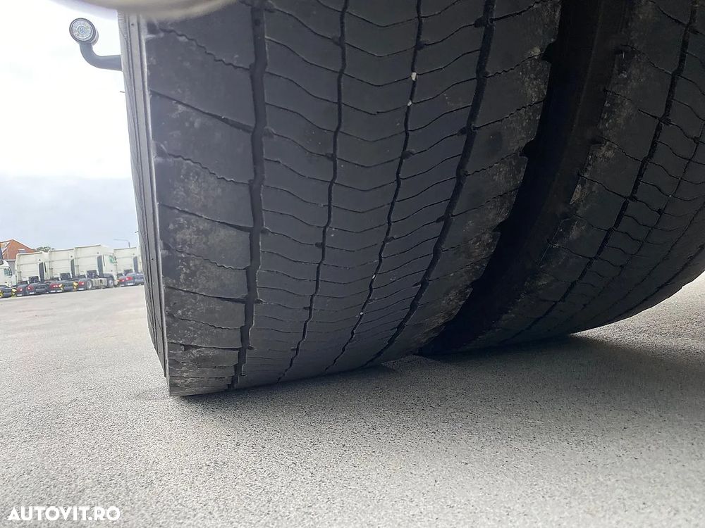 Iveco S-Way 480 - 11