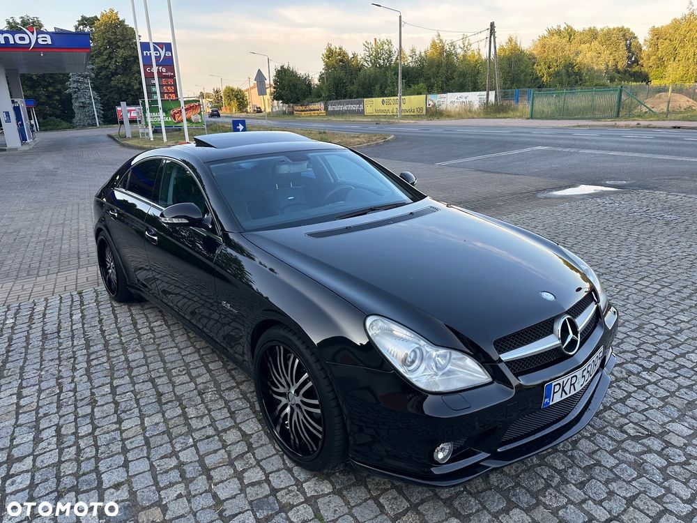Mercedes-Benz CLS 63 AMG 7G-TRONIC - 25