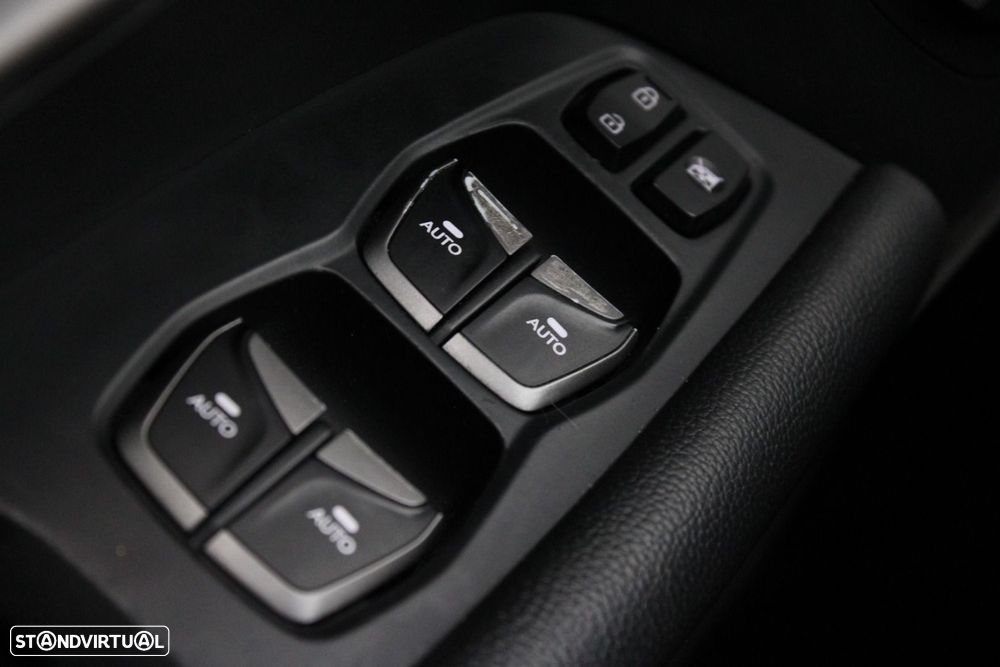 Hyundai Santa Fe 2.2 CRDi Premium Aut. - 29