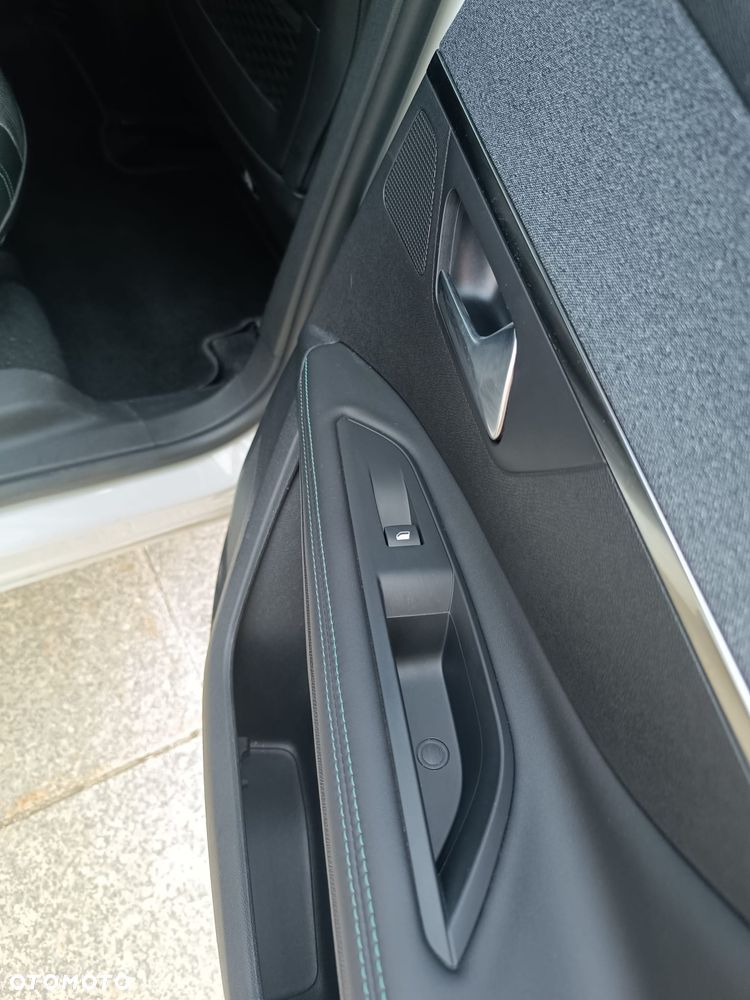 Peugeot 3008 1.5 BlueHDi Allure Pack S&S EAT8 - 8