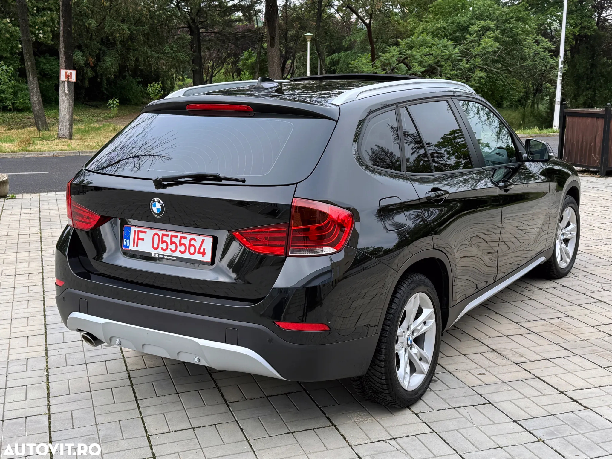 BMW X1 sDrive18d Aut. xLine - 8