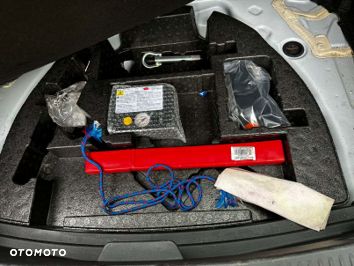 Toyota Auris - 4