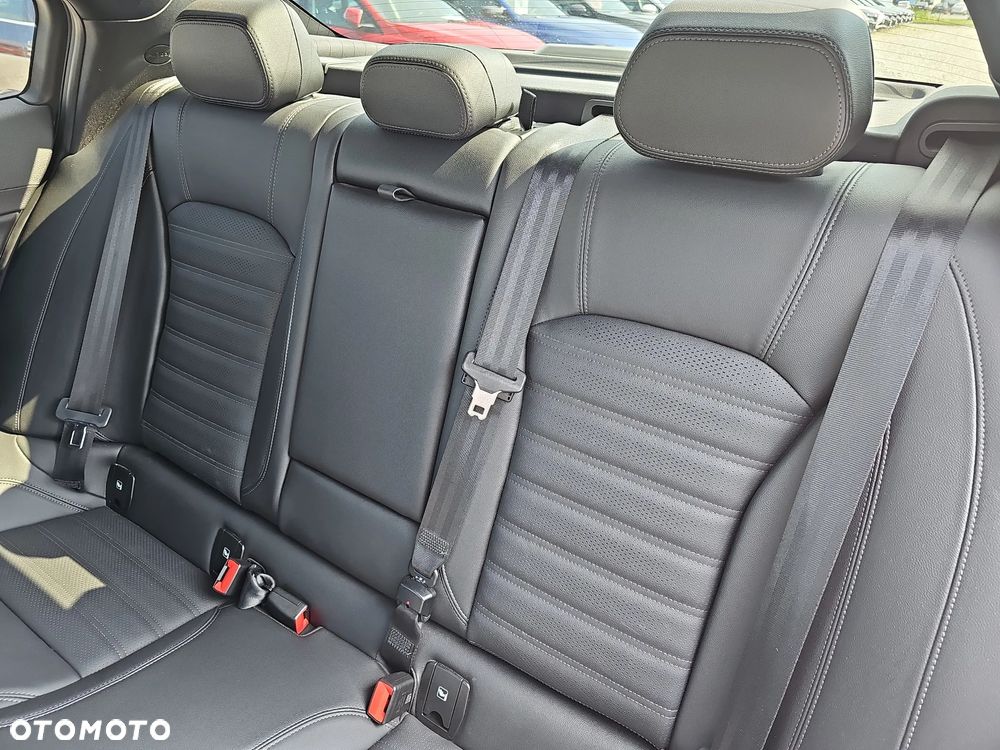Alfa Romeo Giulia 2.0 Turbo Veloce Q4 - 12