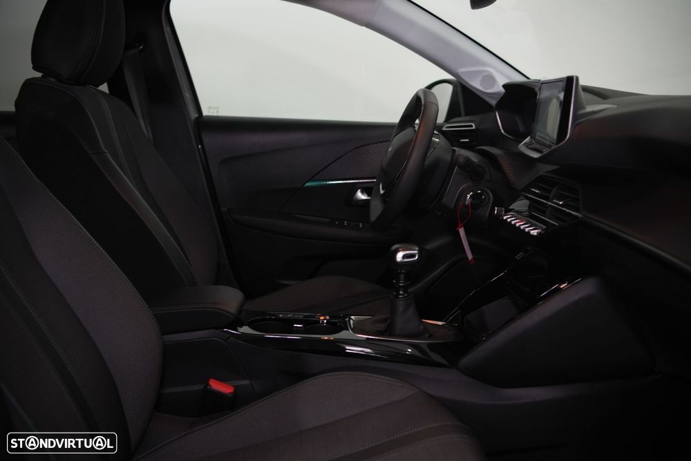 Peugeot 208 1.2 PureTech Allure - 19