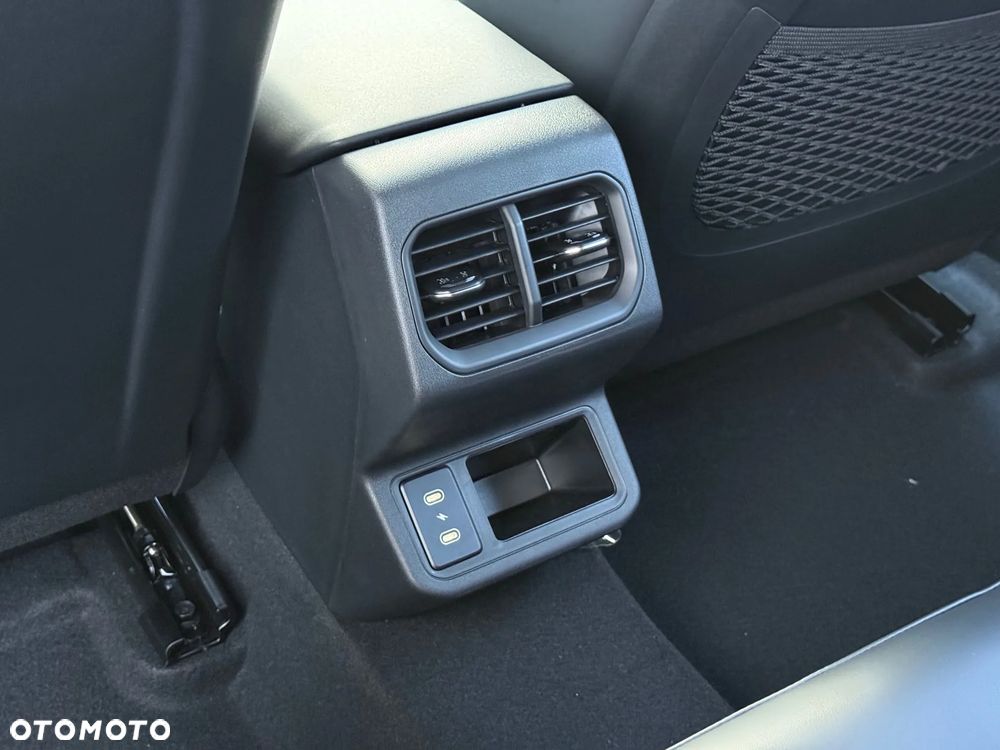 Kia K4 1.6 T-GDI L - 22