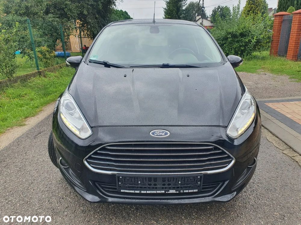 Ford Fiesta 1.0 EcoBoost S&S TITANIUM - 10