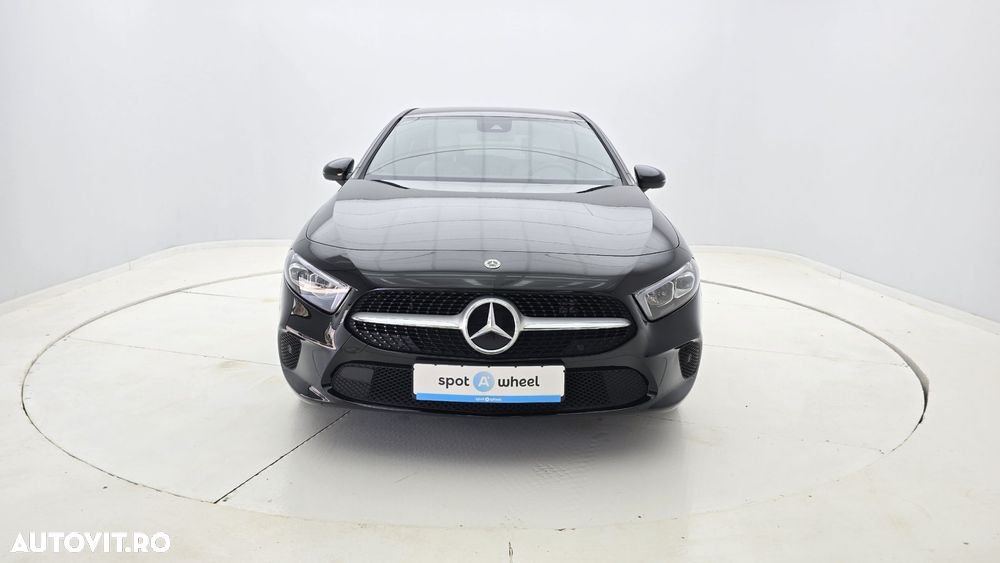 Mercedes-Benz A - 2