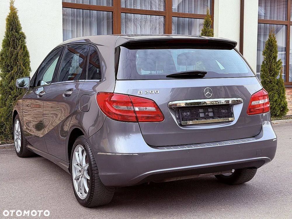Mercedes-Benz Klasa B 200 7G-DCT Edition - 15