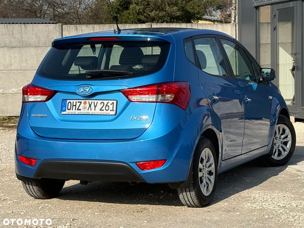 Hyundai ix20 1.4 blue Passion - 11
