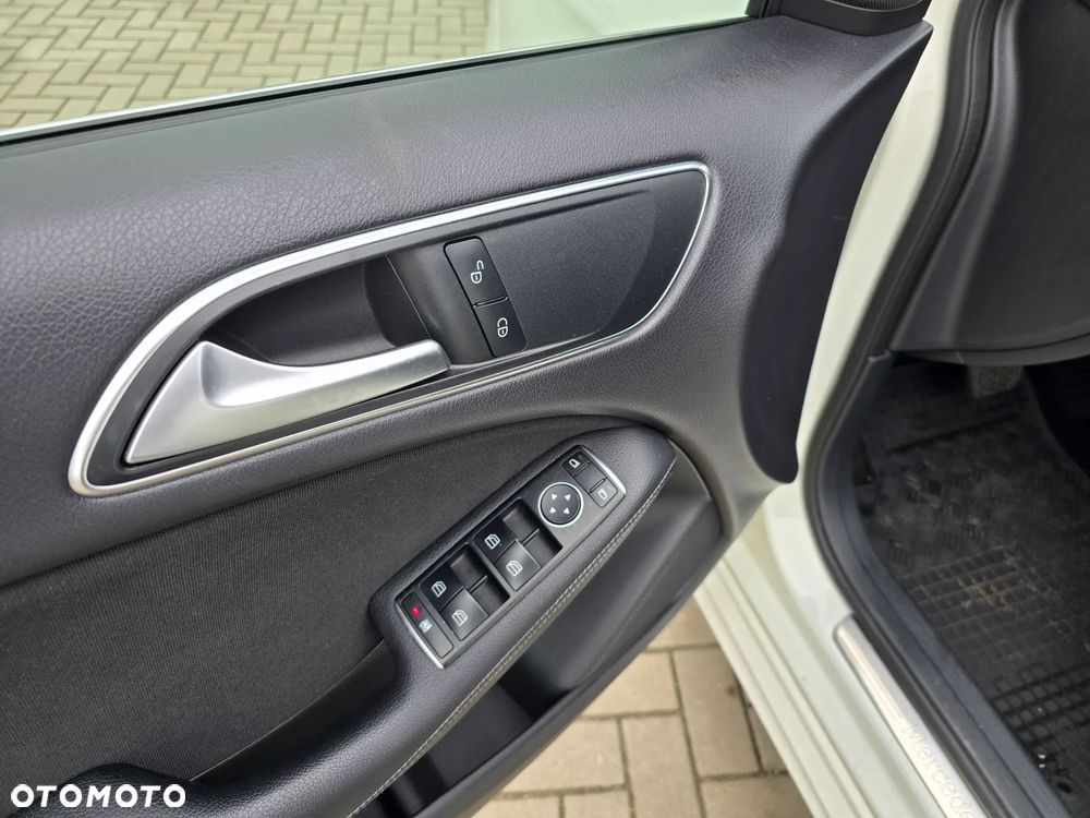 Mercedes-Benz Klasa B - 23