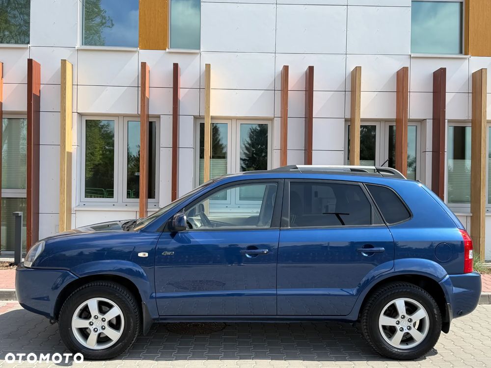Hyundai Tucson 2.0 4WD GLS - 6