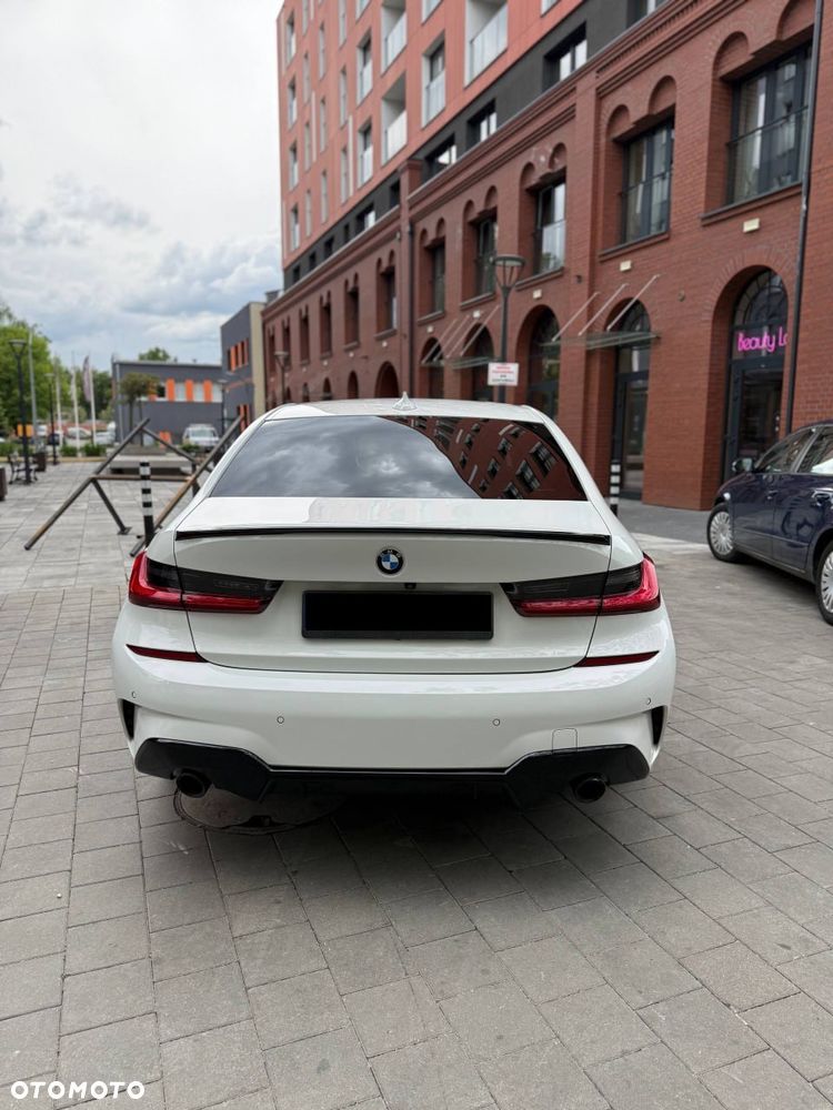 BMW Seria 3 330i M Sport sport - 5