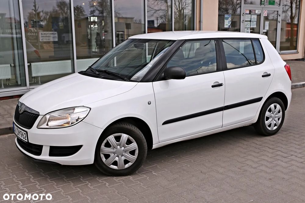 Skoda Fabia 1.2 TSI Active - 10