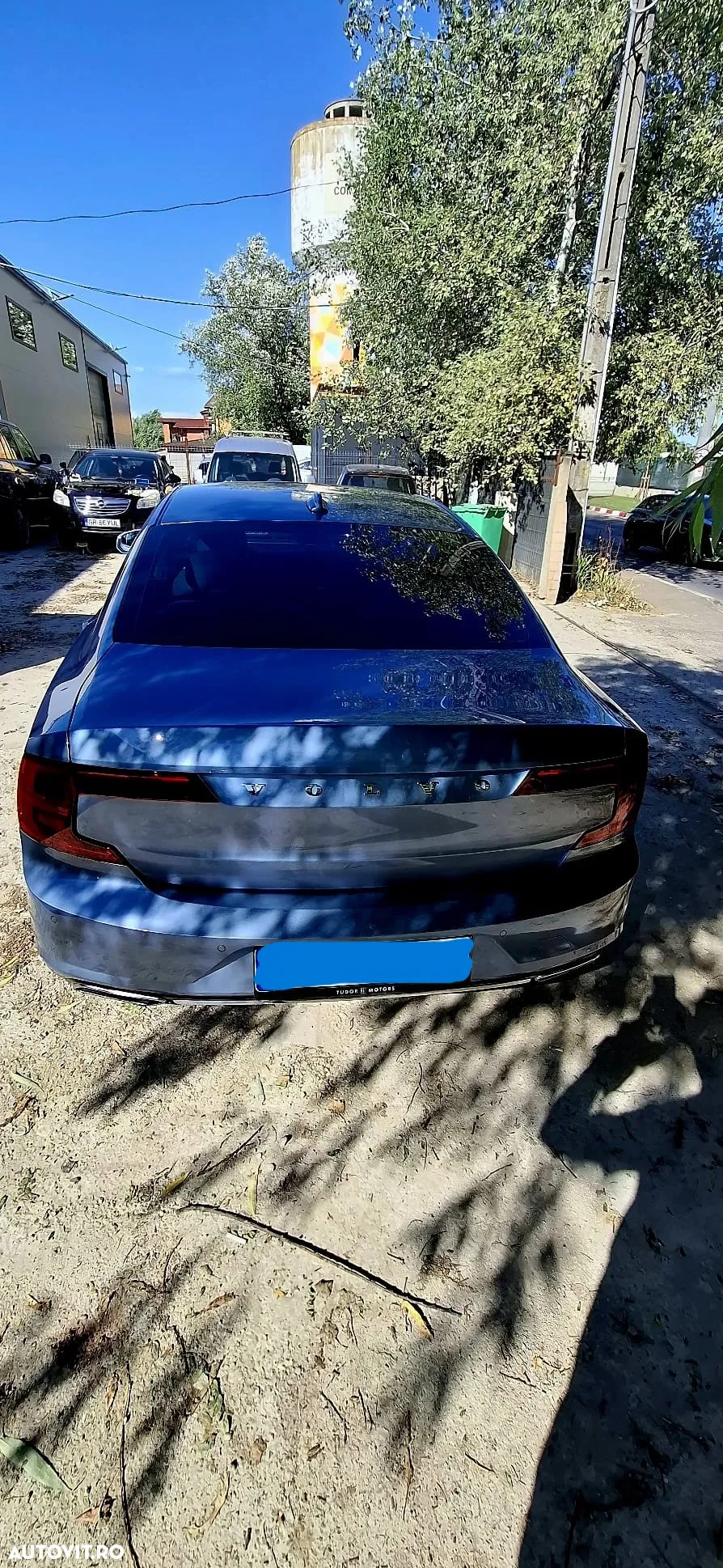 Volvo S90 T8 Twin Engine AWD Geartronic Momentum - 11