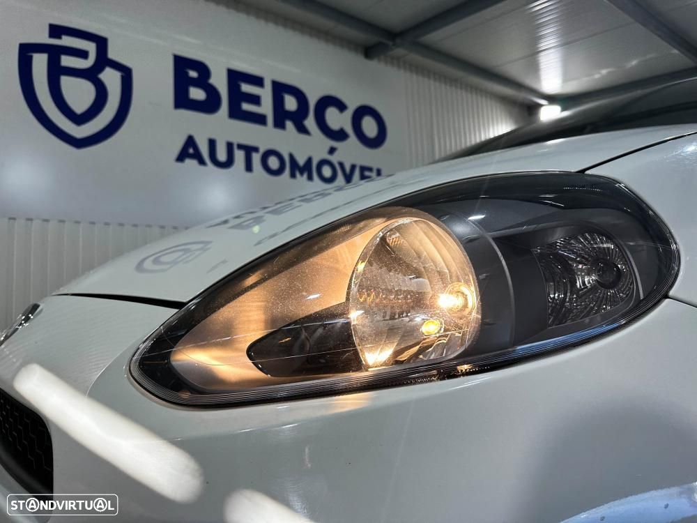 Fiat Punto 1.2 Lounge Start&Stop - 11