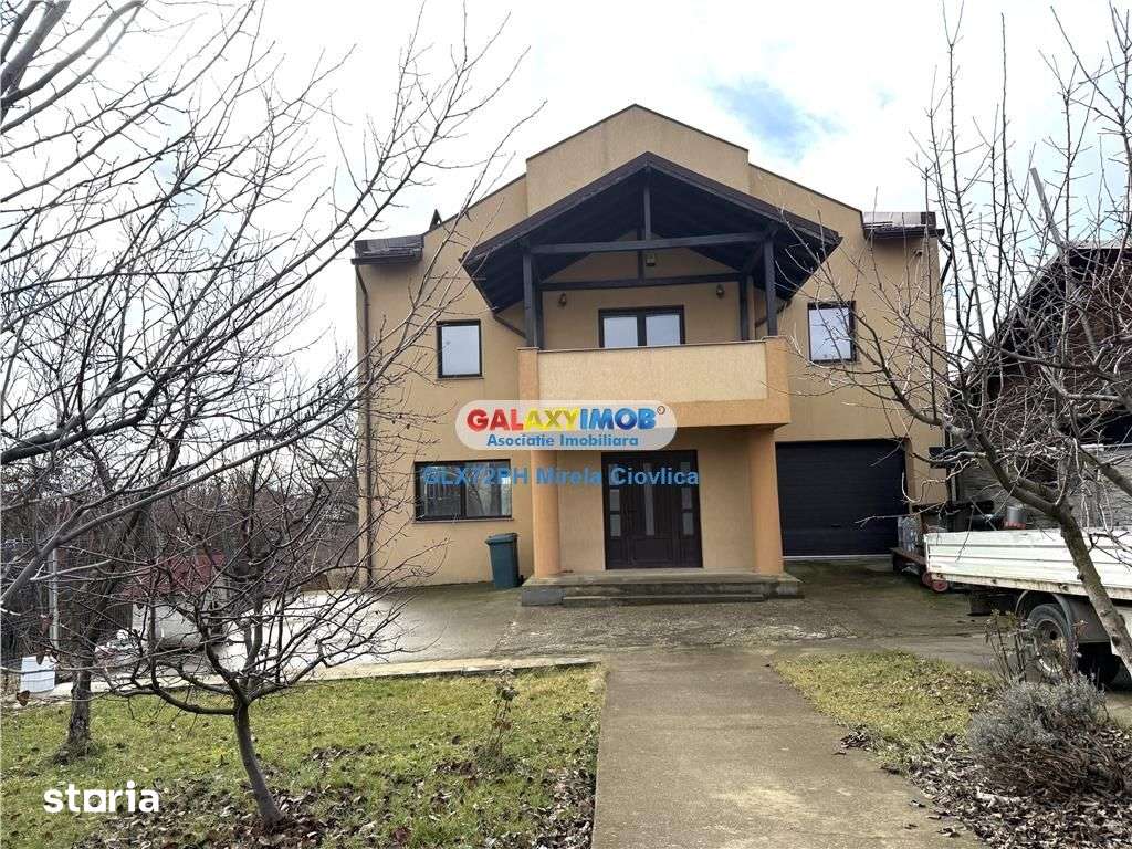 Vanzare Vila deosebita Paulesti - Imagine principală: 4/20