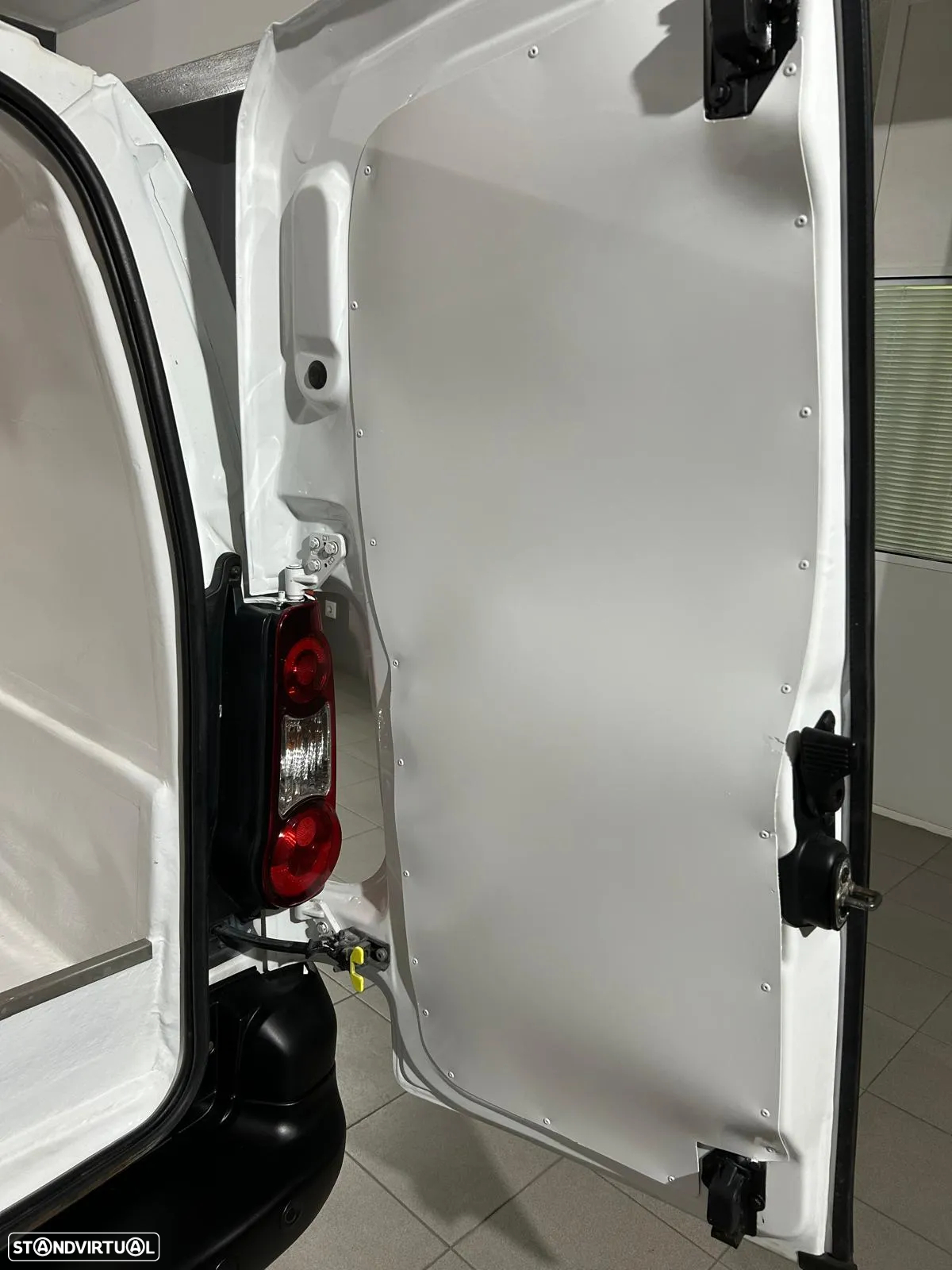 Citroën Berlingo Longa - 19