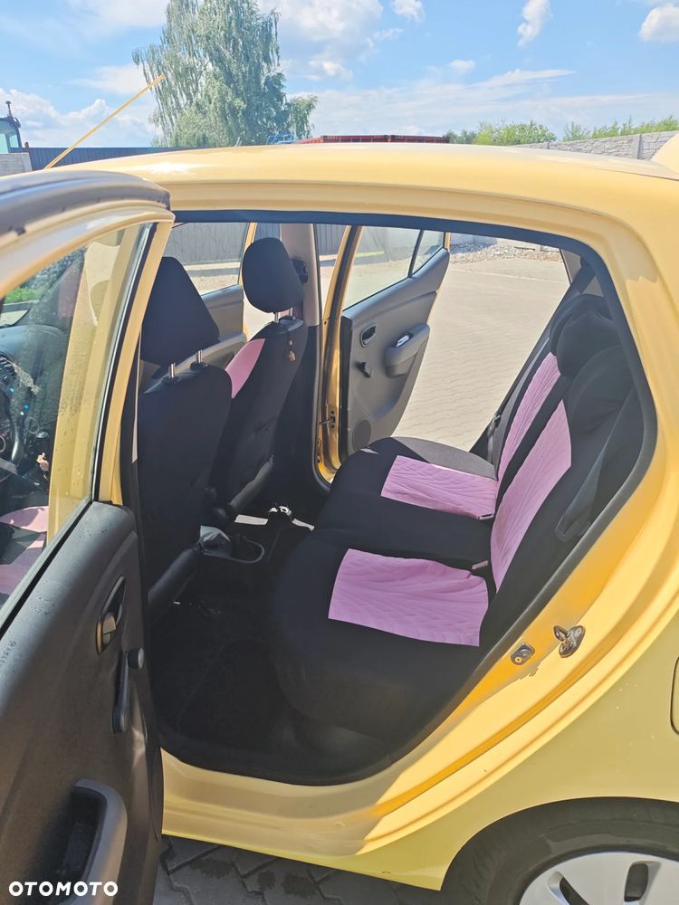Hyundai i10 1.1 Classic - 6