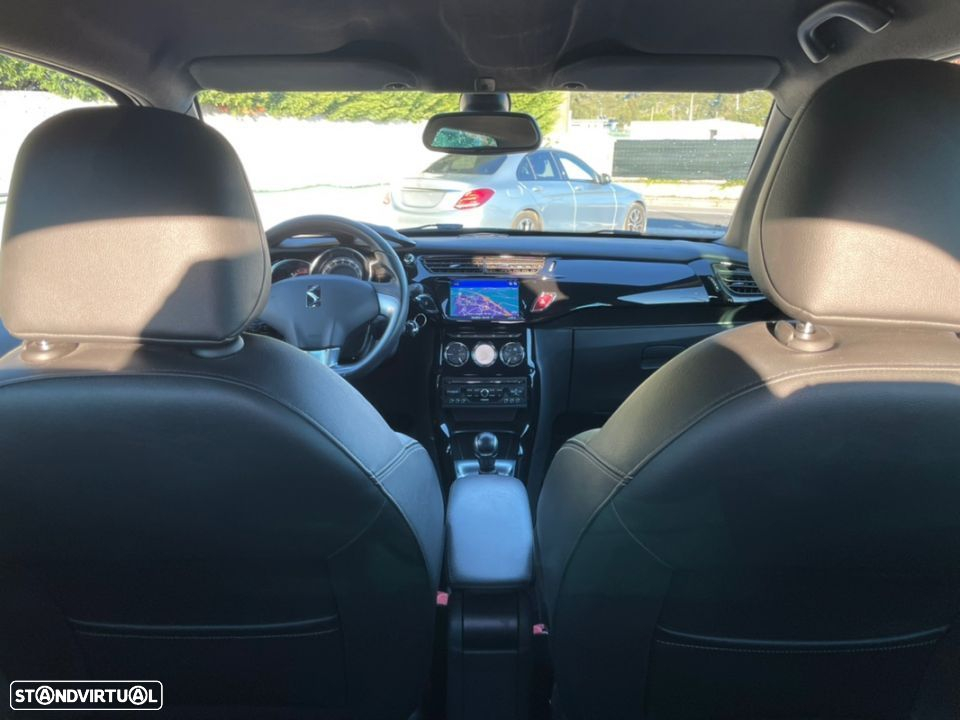 Citroën DS3 1.6 e-HDi So Chic - 19