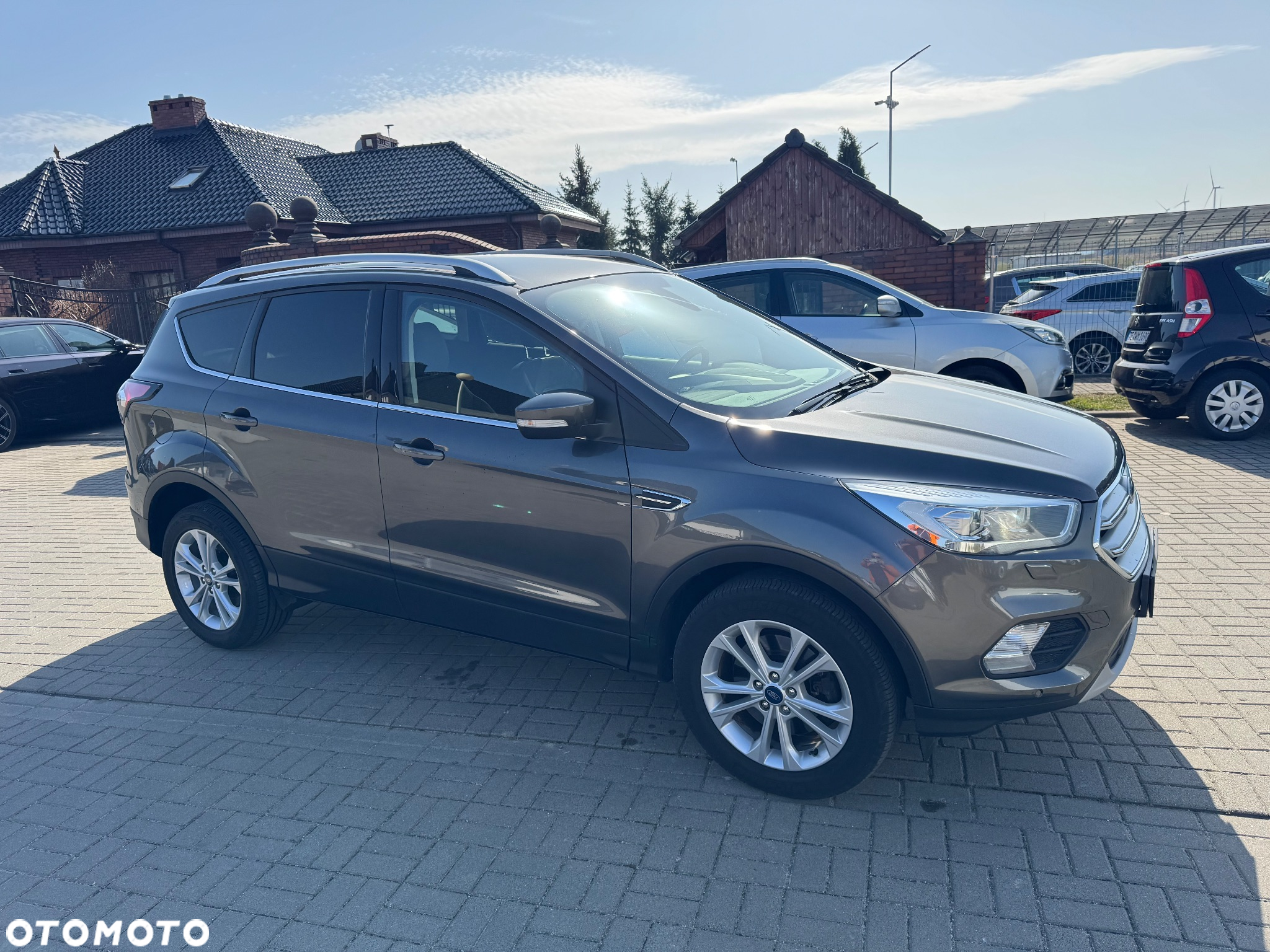Ford Kuga 2.0 TDCi 4x2 Titanium - 6
