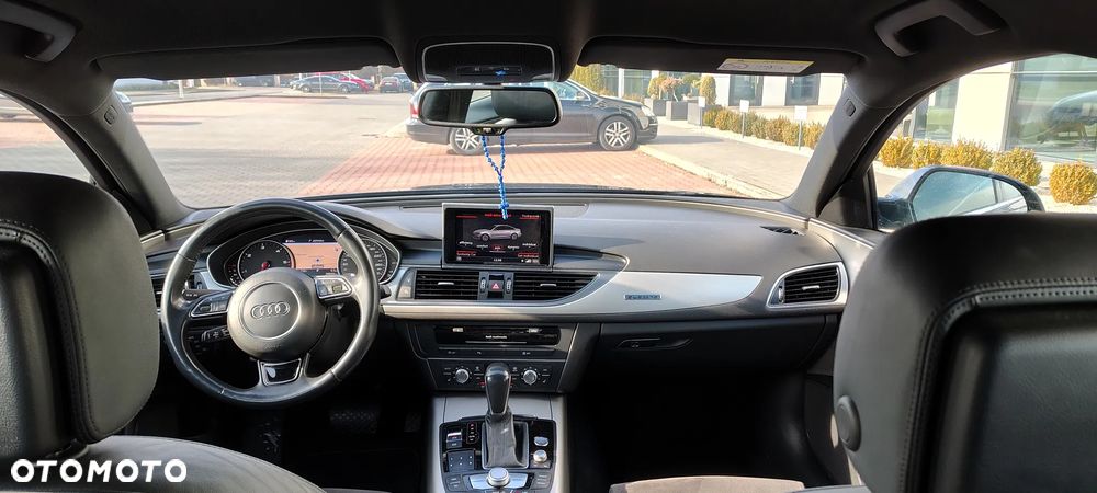 Audi A6 - 12
