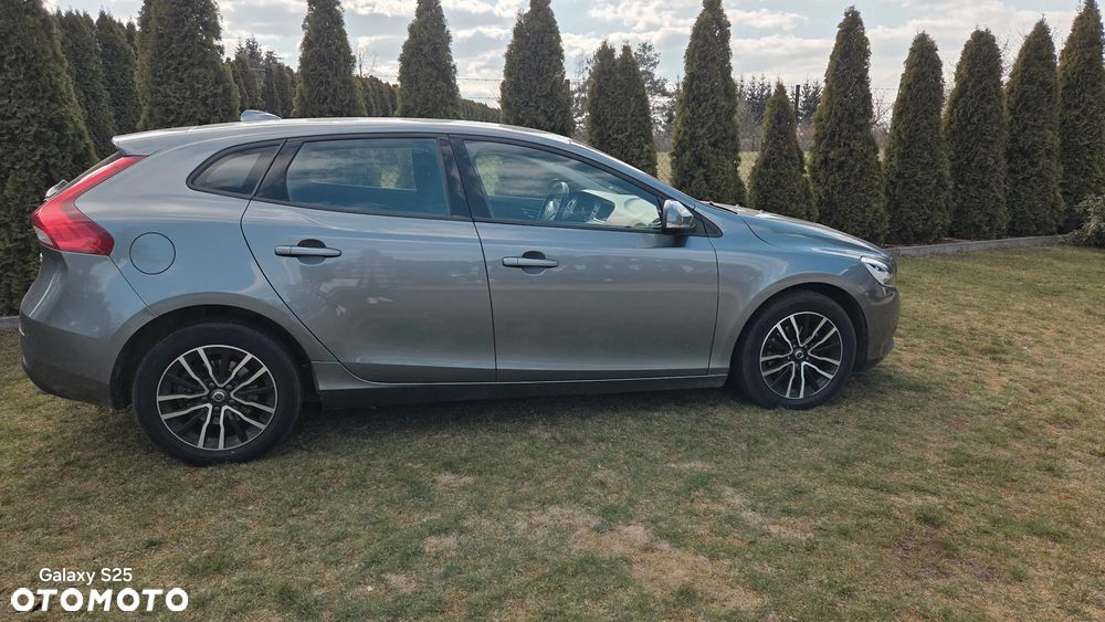 Volvo V40 D2 - 3