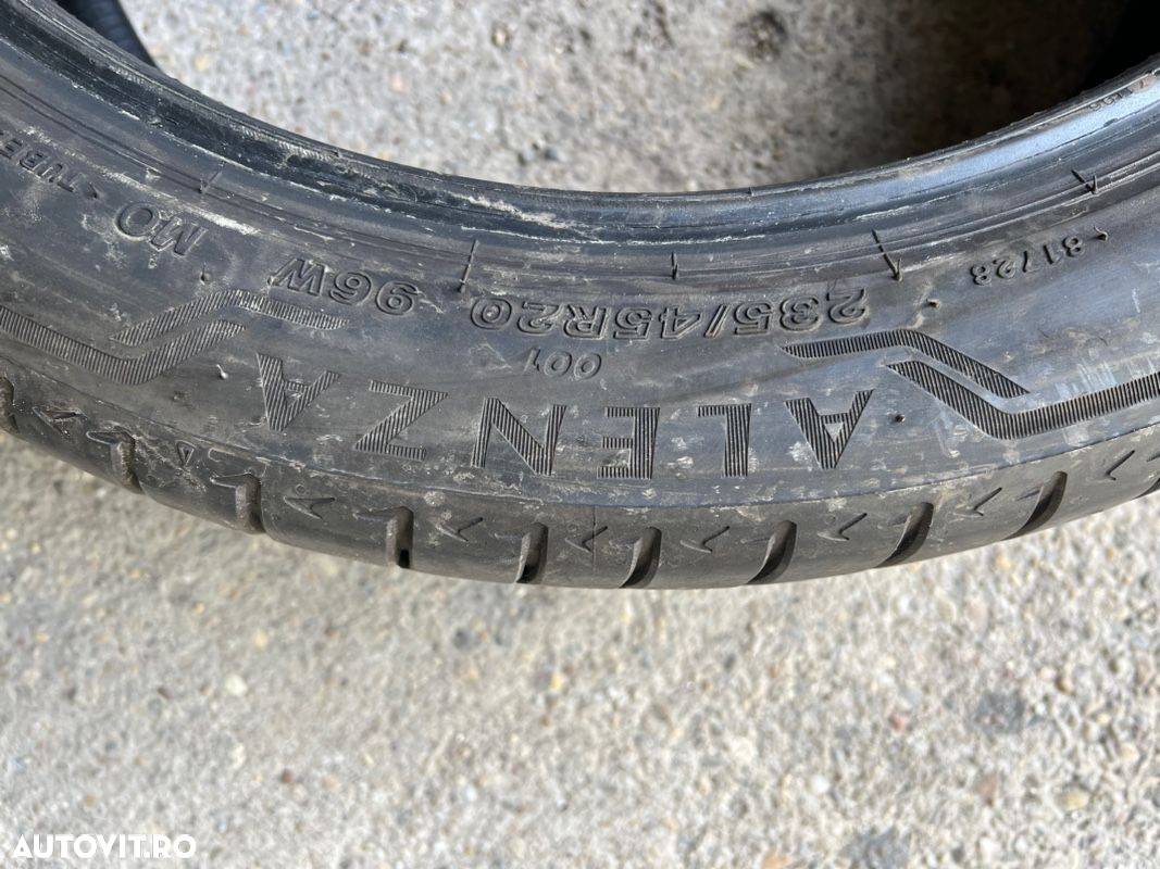 vând 2 anvelope 235/45/20 bridgestone de vară ca noi - 6