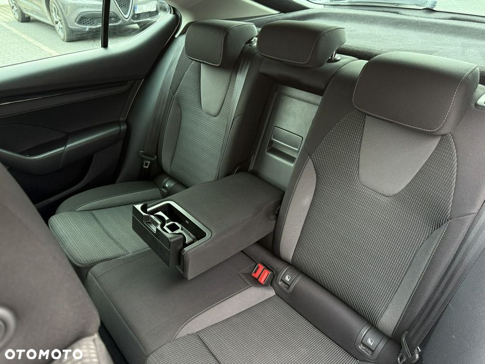 Skoda Octavia 2.0 TDI Ambition DSG - 32