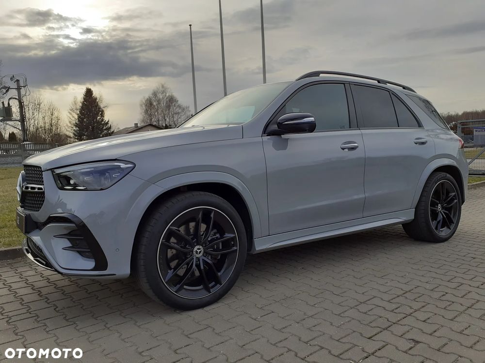 Mercedes-Benz GLE 300 d 4Matic 9G-TRONIC AMG Line - 39