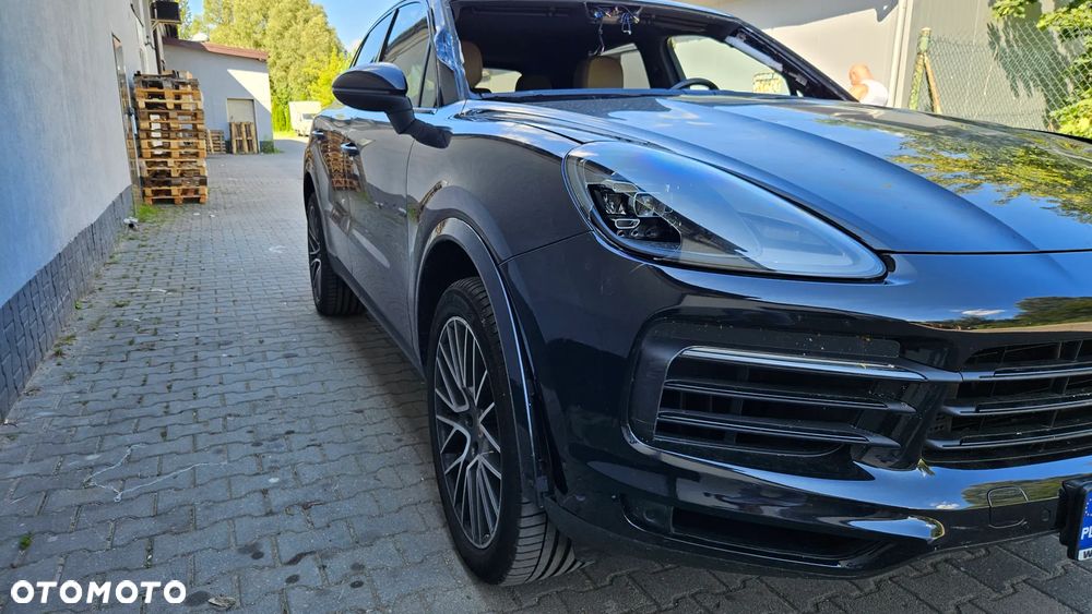 Porsche Cayenne Platinum Edition - 17