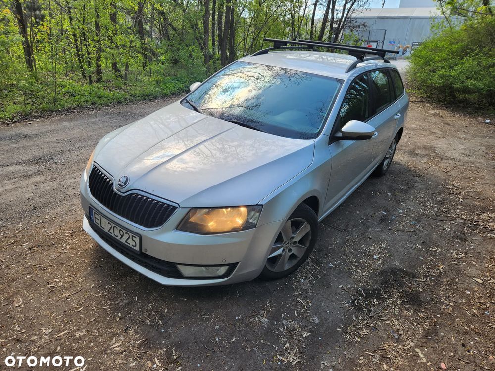 Skoda Octavia 1.6 TDI Ambition - 2