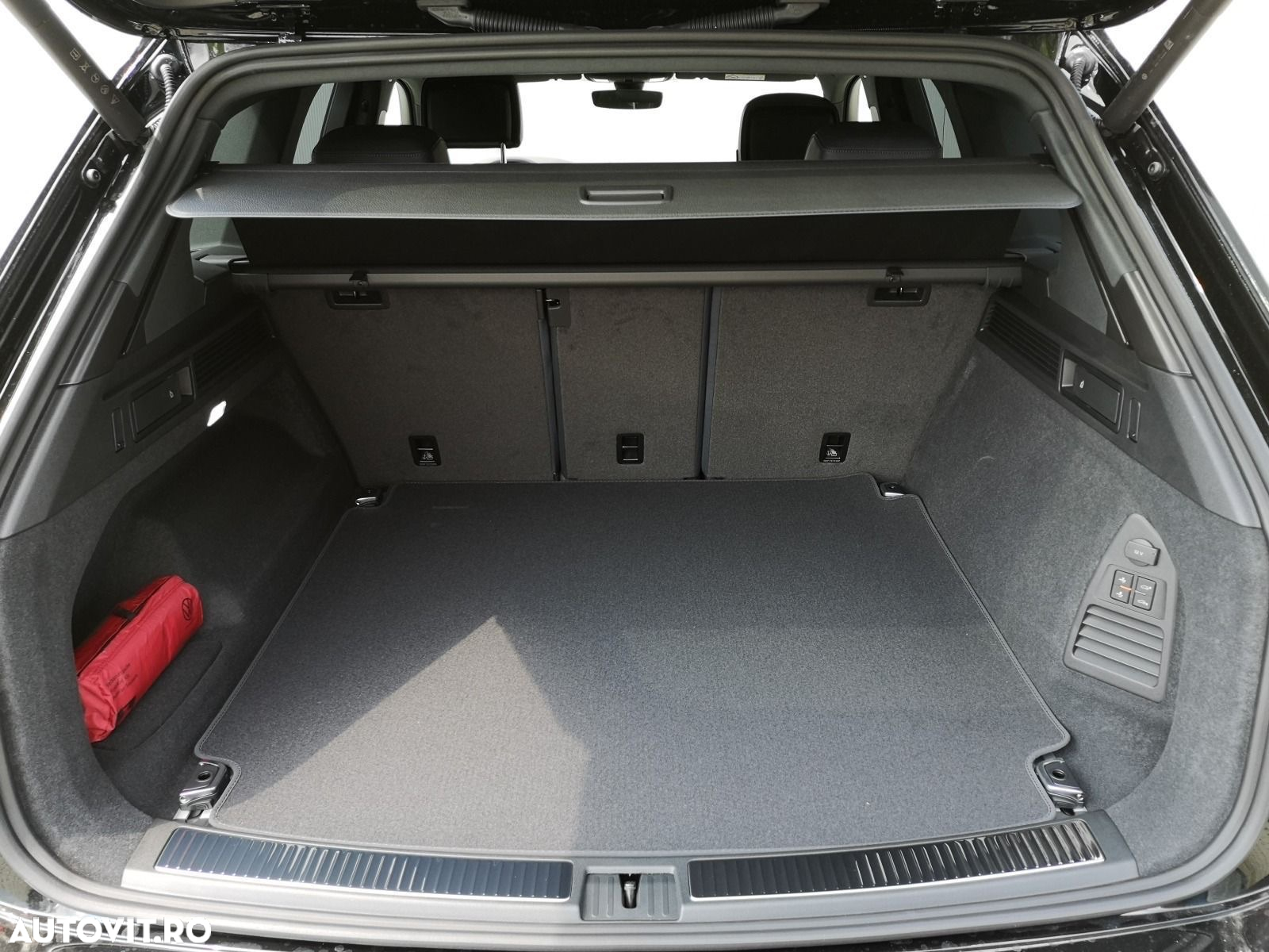 Volkswagen Touareg V6 TDI 4MOTION R-Line - 2
