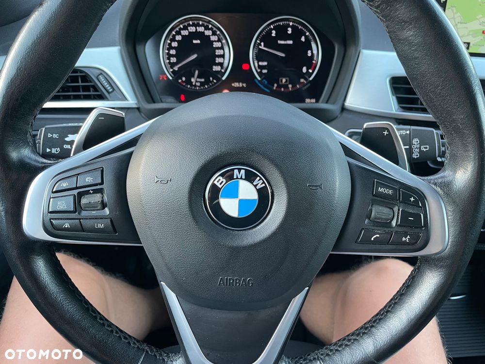 BMW X1 sDrive18d Sport Line sport - 15