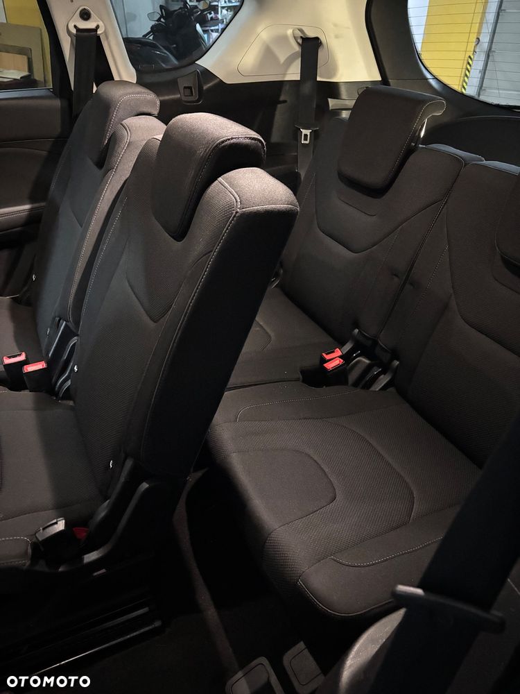 Ford S-Max 2.0 TDCi 4WD Titanium PowerShift - 14