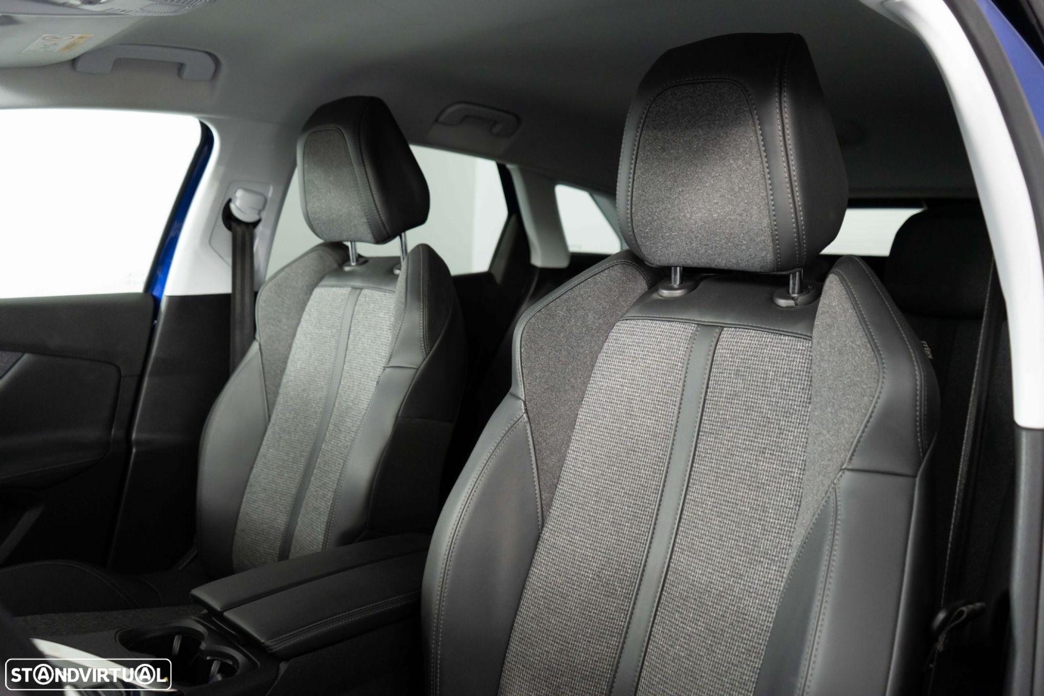 Peugeot 3008 1.2 PureTech Allure EAT6 - 8