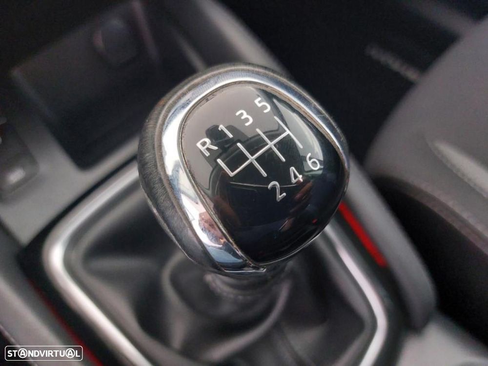 Nissan Qashqai 1.5 dCi N-Connecta Business - 21