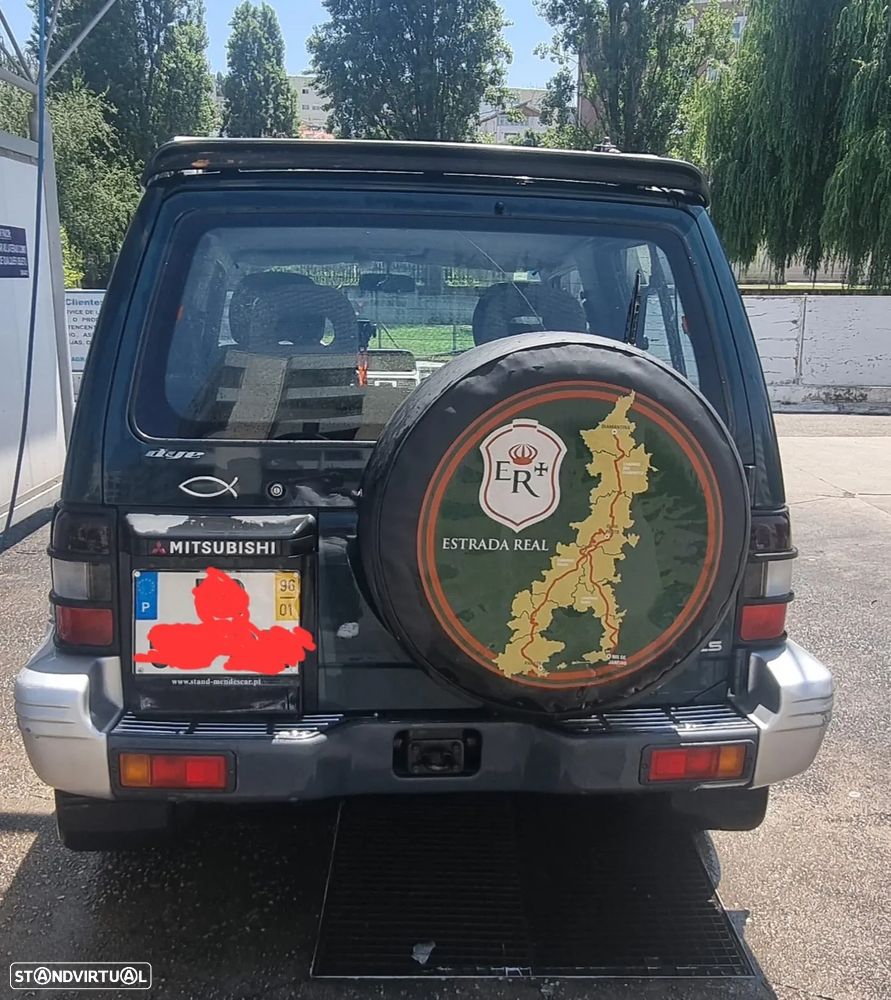 Mitsubishi Pajero 2.5 TDi GLS - 6