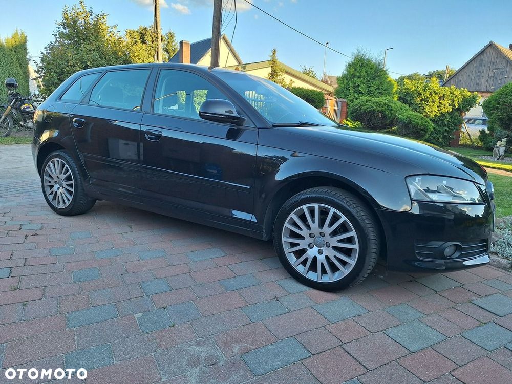 Audi A3 Sportback - 4
