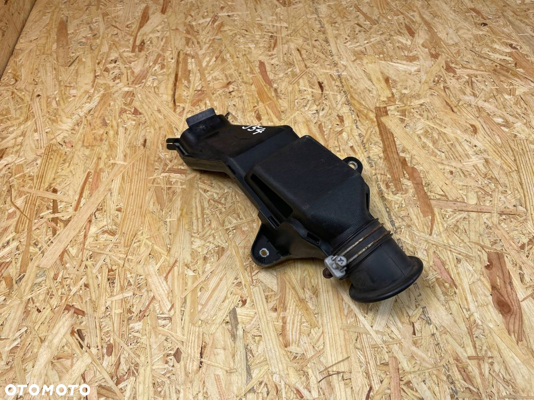 WLOT DOLOT PRZEWÓD ŁAPACZ POWIETRZA TOYOTA PRIUS IV 17752-37120 2015- - 2
