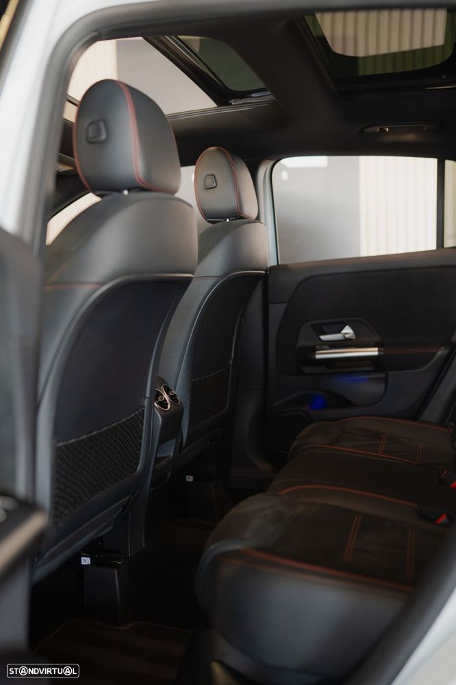 Mercedes-Benz GLA 250 e 8G-DCT AMG Line - 24