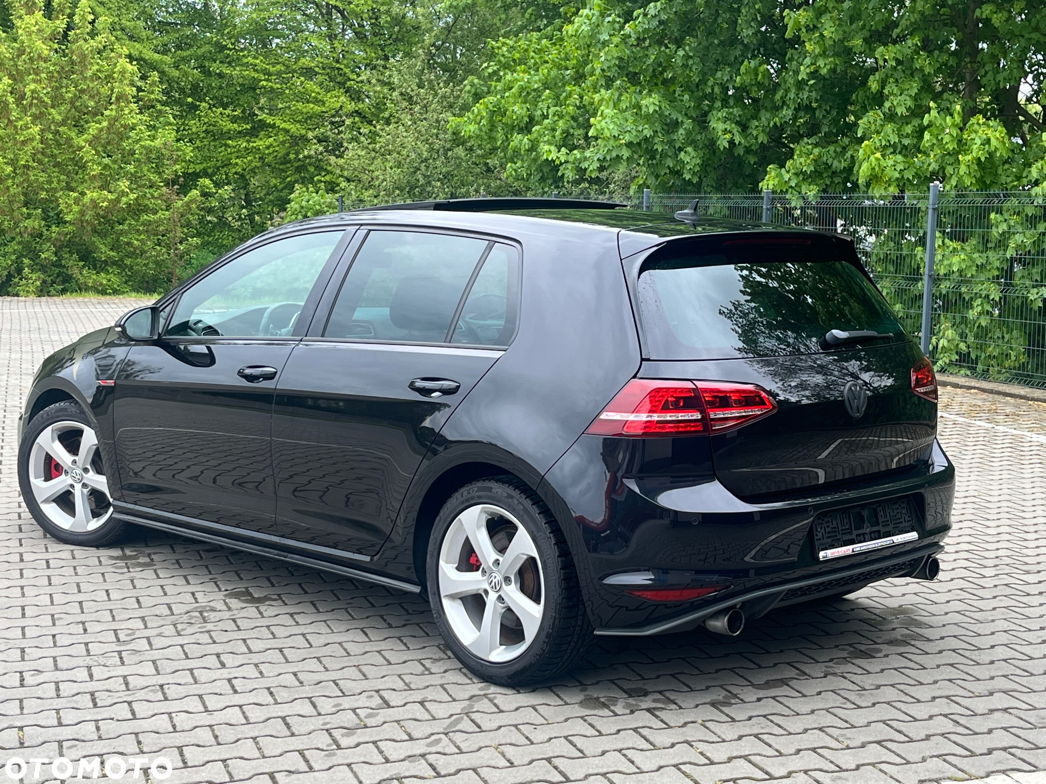 Volkswagen Golf VII 2.0 TSI BMT GTI - 28