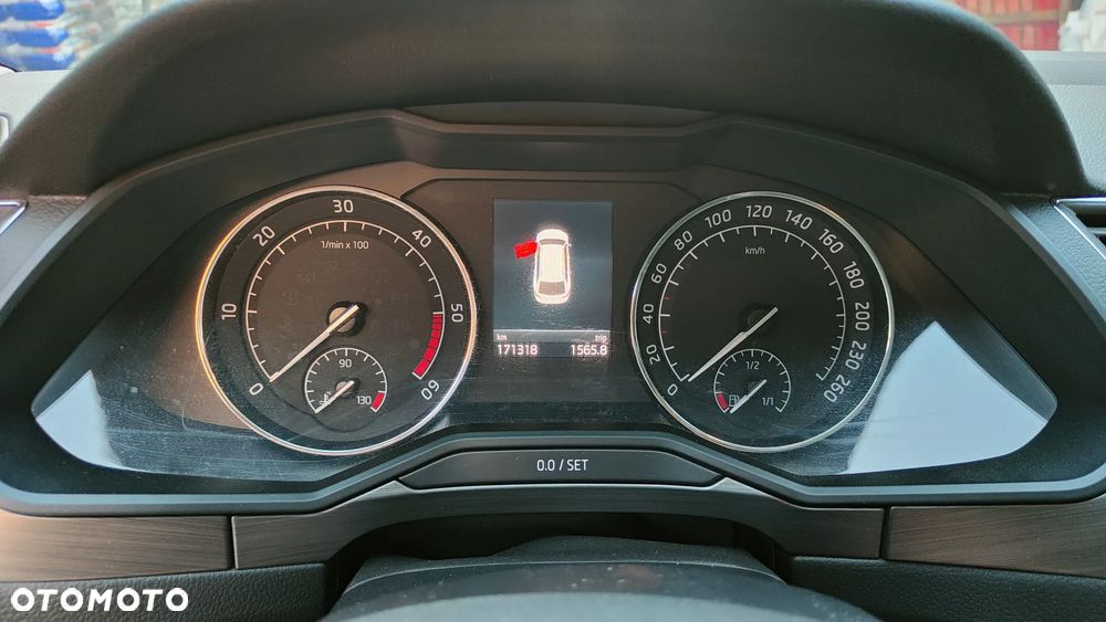 Skoda Superb - 16
