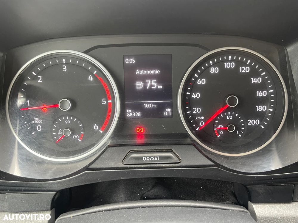 Volkswagen Crafter - 12