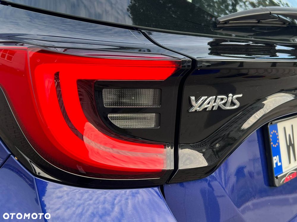 Toyota Yaris - 11