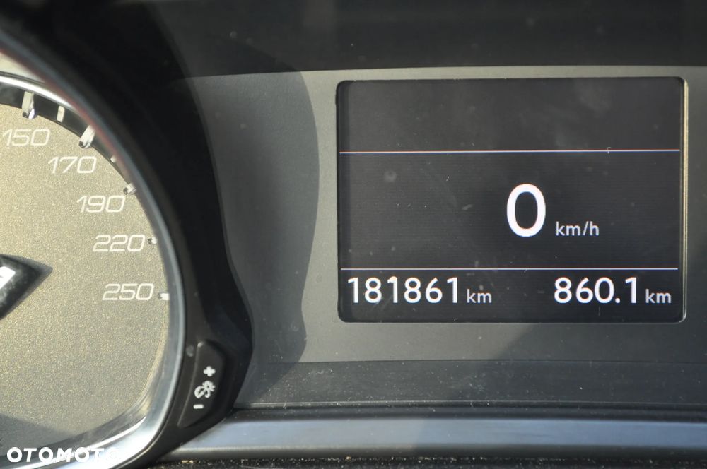 Peugeot 308 BlueHDi 150 EAT6 Stop & Start GT-Line Edition - 30