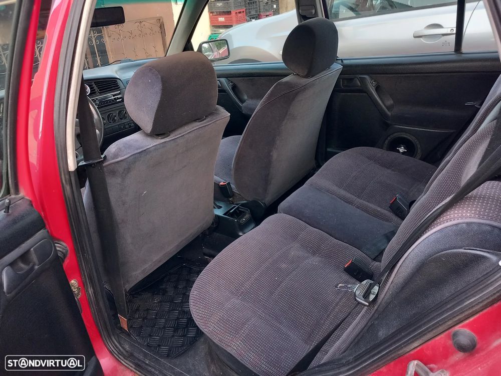 VW Golf - 4