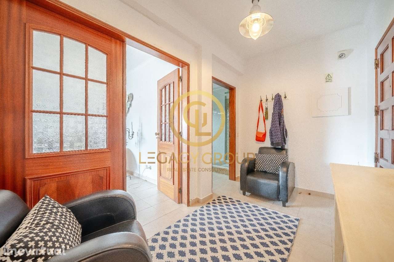 Apartamento T2 Com Piscina e estacionamento em Armação de Pera - Grande imagem: 3/31