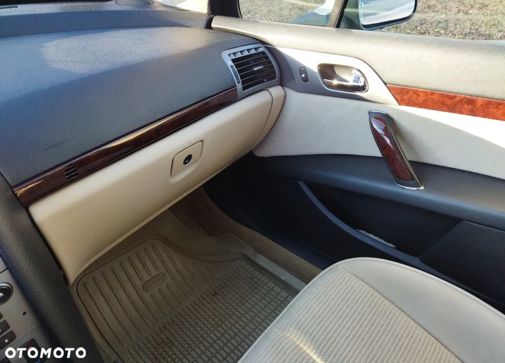 Peugeot 407 2.0 Premium - 15