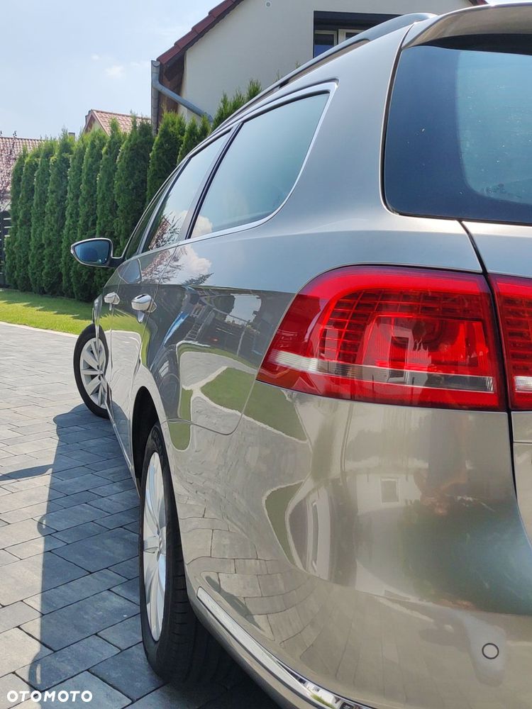 Volkswagen Passat 2.0 Blue TDI DSG SCR Comfortline - 9